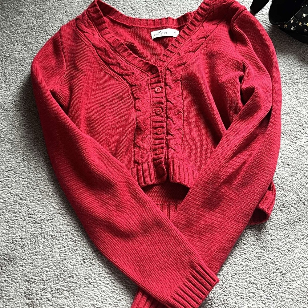 Cropped Hollister knitted sweater